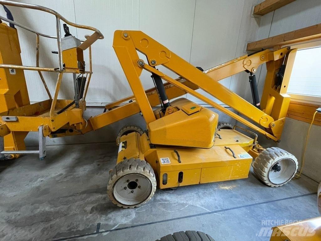 UpRight AB38N / defect Piattaforme a braccio articolato