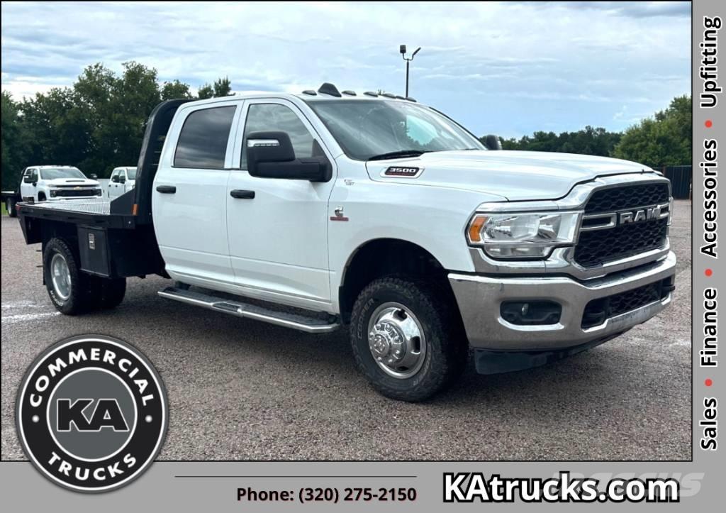 RAM 3500 TRADESMAN Camion con sponde ribaltabili