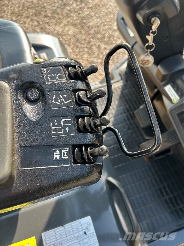 CAT EP 16 CN 2T Carrelli elevatori elettrici