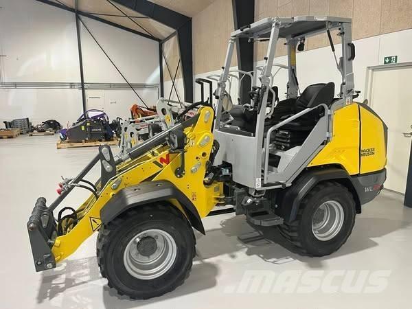 Wacker Neuson WL 28 Pale gommate
