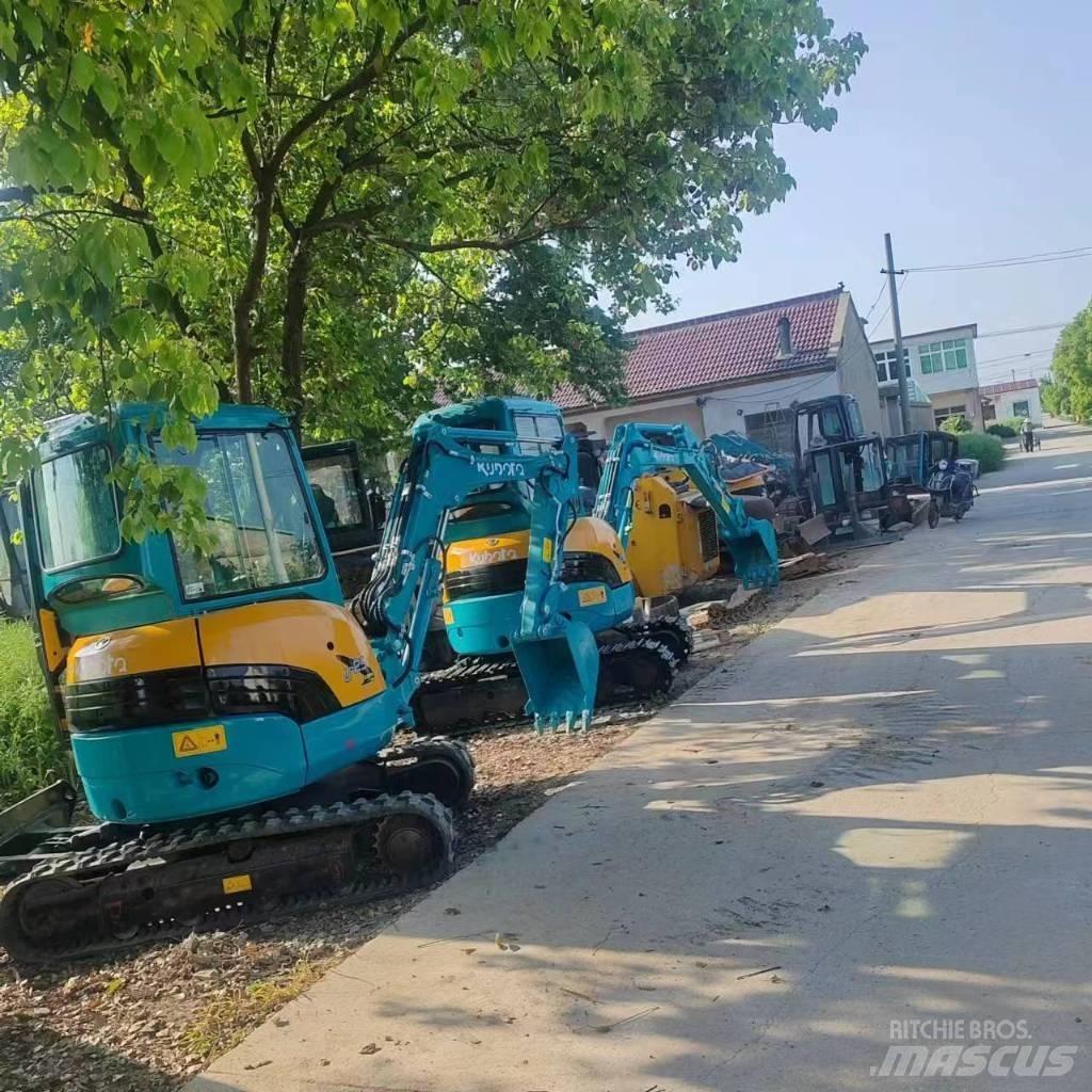 Kubota U 25 Miniescavatori