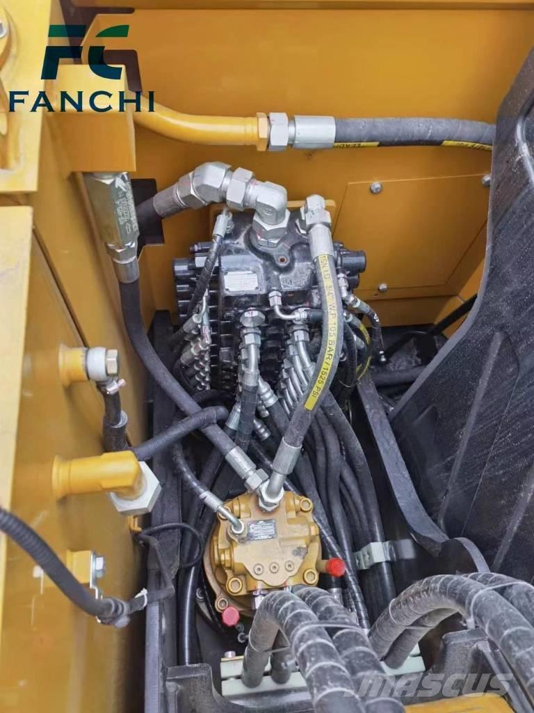 Sany SY75C Escavatori cingolati