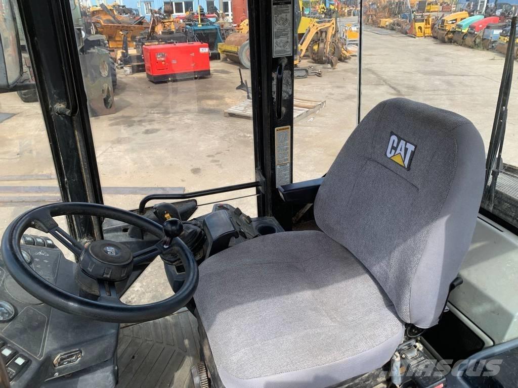 CAT 908 Pale gommate