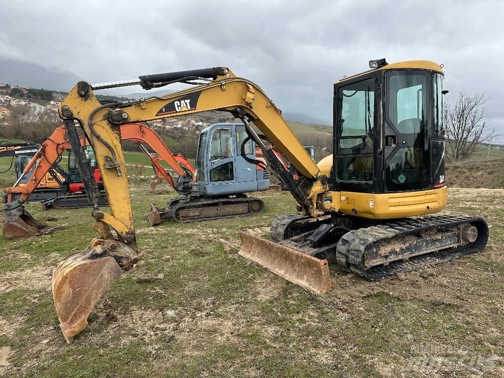 CAT 304 CR Miniescavatori