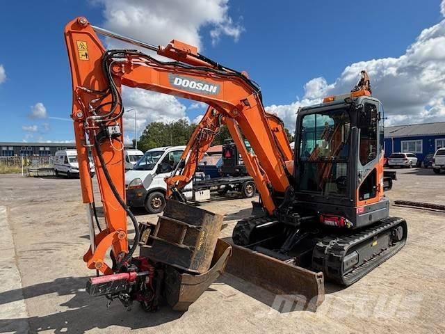 Doosan DX 62 R-3 Miniescavatori