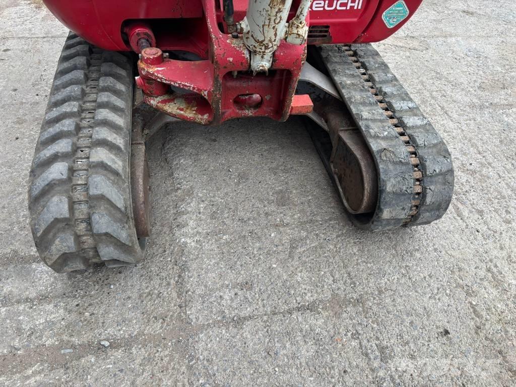 Takeuchi TB 230 Miniescavatori