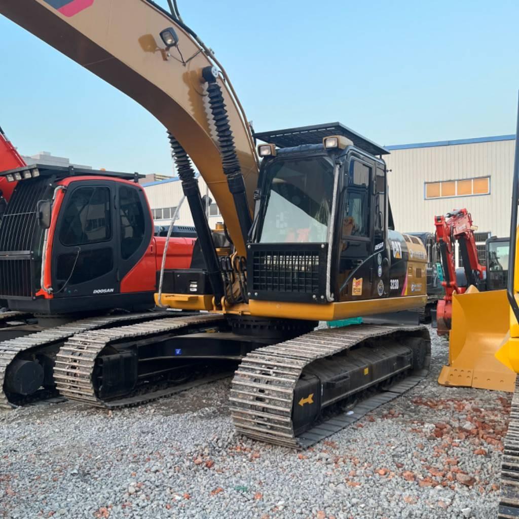 CAT 323 D Escavatori cingolati