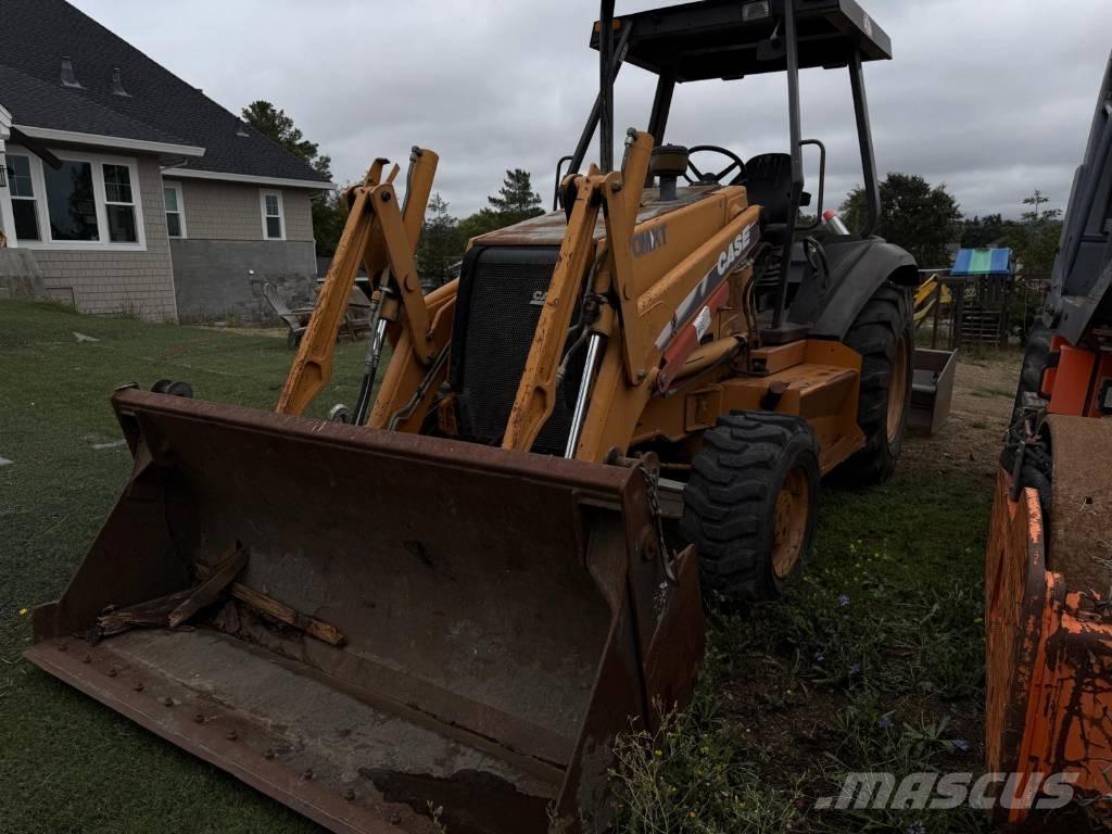 CASE 570 M XT Pale gommate