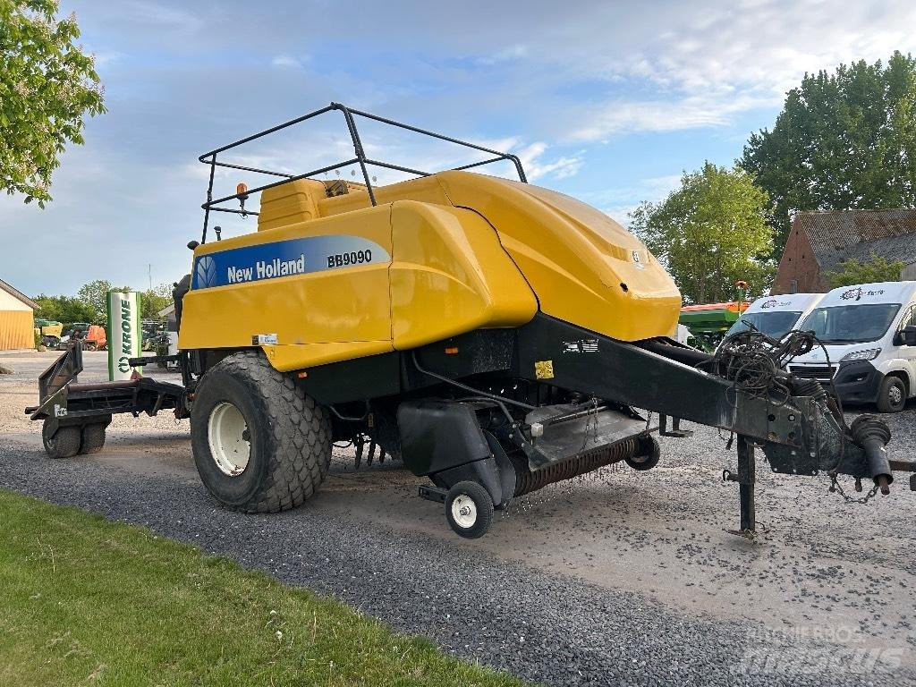 New Holland BB 9090 Presse quadre