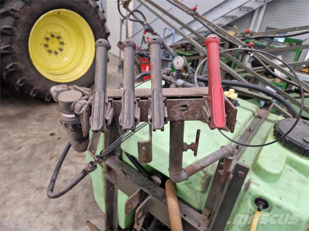 Tecnoma 800 Liter Irroratrici trainate