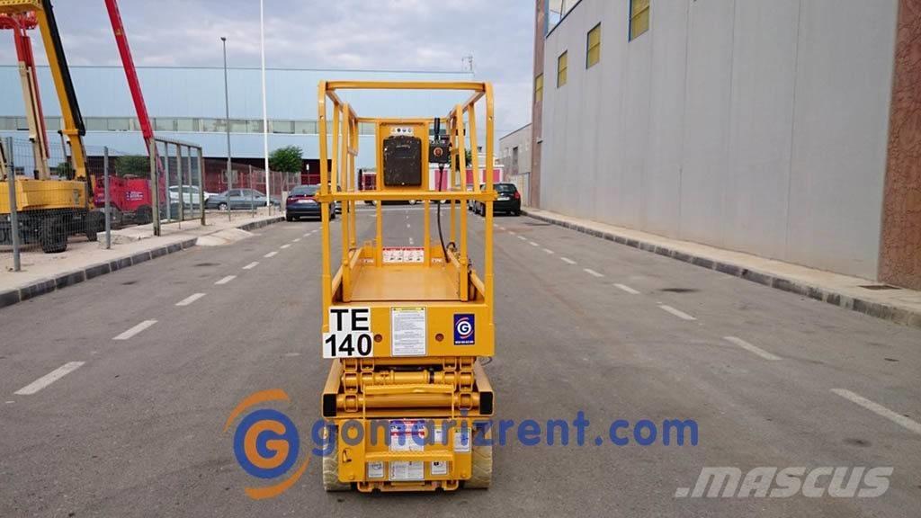 Haulotte Compact 8 Piattaforme a pantografo