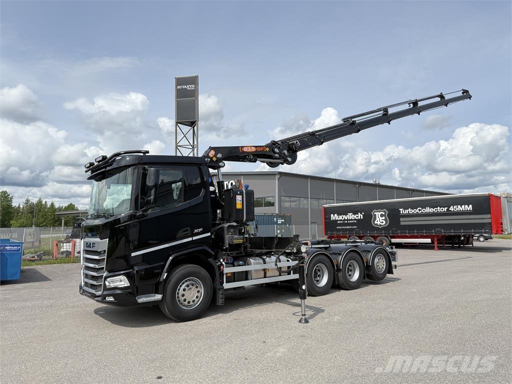 DAF XF 530 FAW 8X4 Autogru