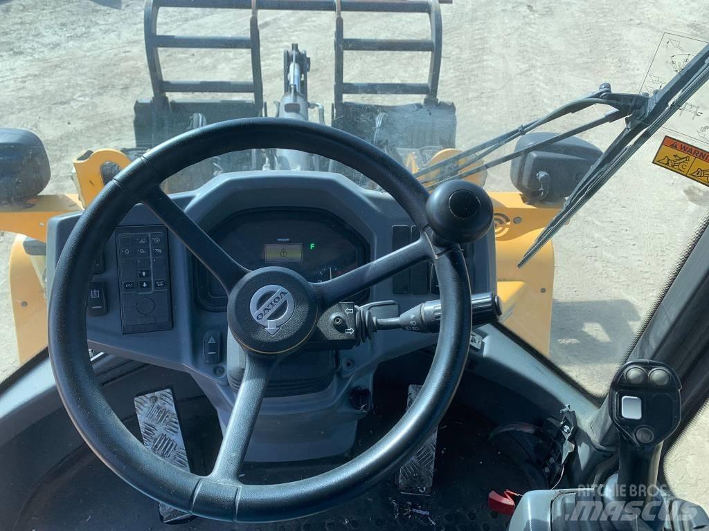 Volvo L 35 G Pale gommate