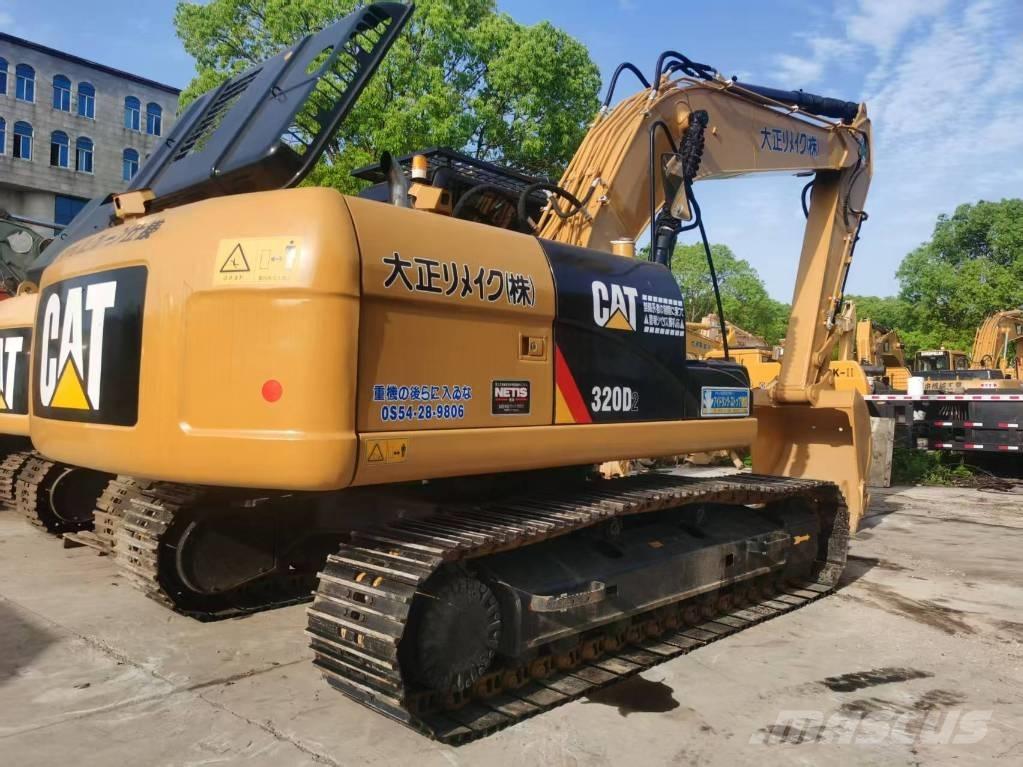 CAT 320d2 Escavatori cingolati
