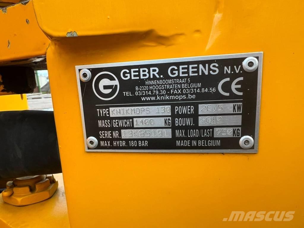 Knikmops KM 130 Mini pale