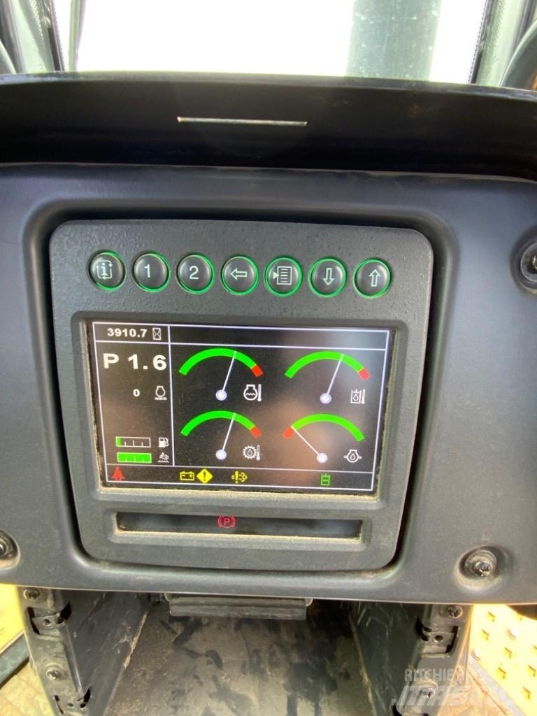 DEERE 750K Dozer cingolati