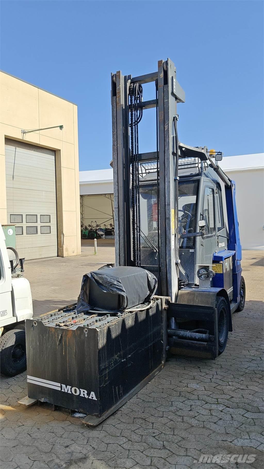  EP85RA Carrelli elevatori elettrici