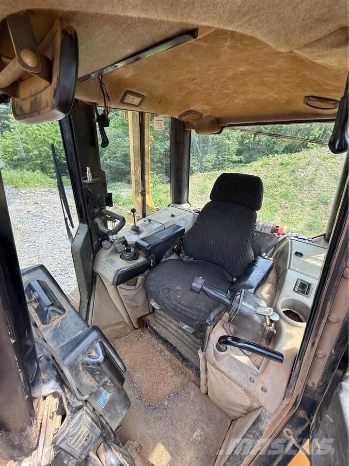 CAT D 6 N XL Dozer cingolati