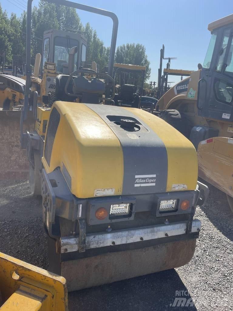 Dynapac CC 1250 Rulli a doppio tamburo