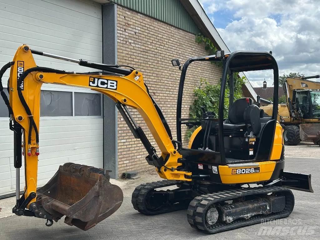 JCB 8026 Miniescavatori