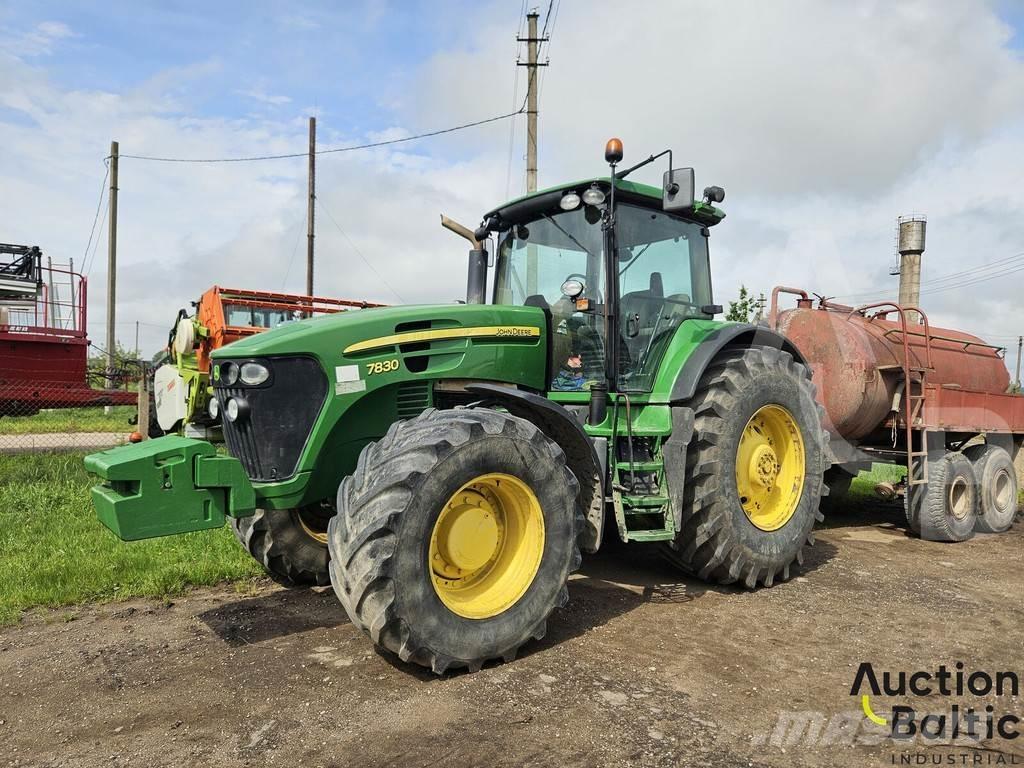 John Deere 7830 Trattori