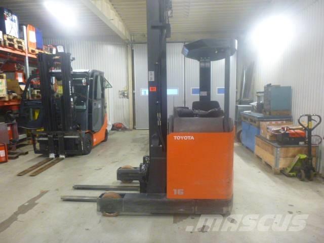 Toyota BT RR B2 Carrello retrattile