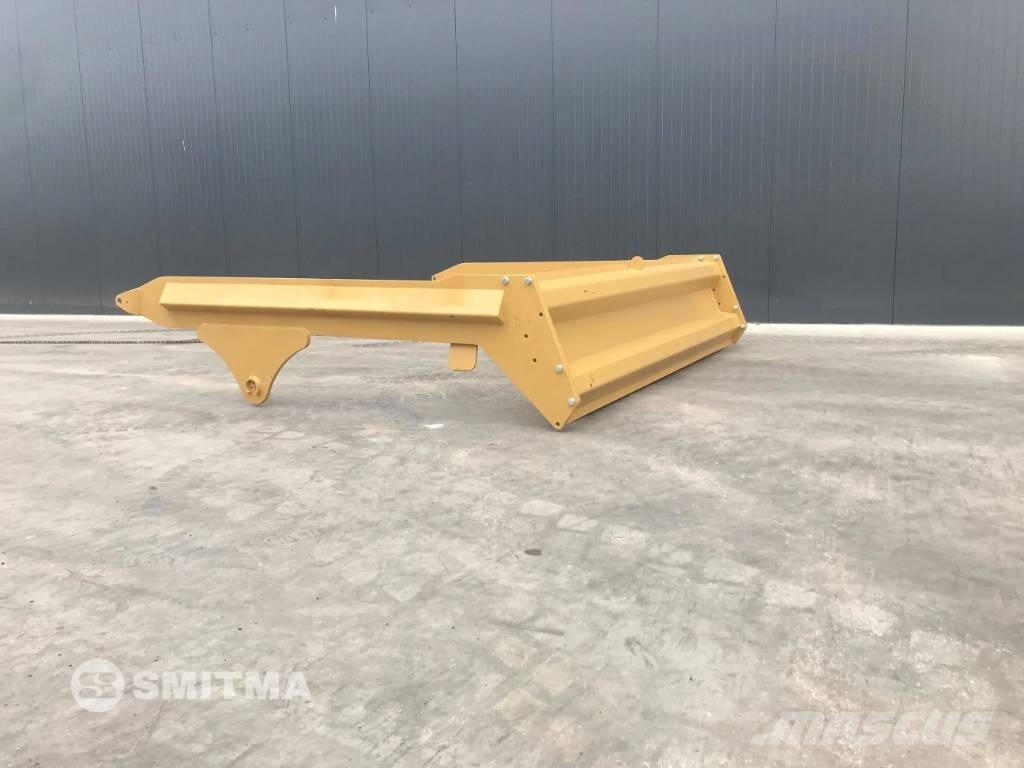 Volvo A40G Portelloni posteriori