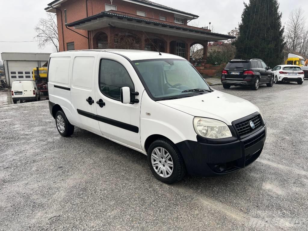 Fiat Doblo Cargo Furgone chiuso