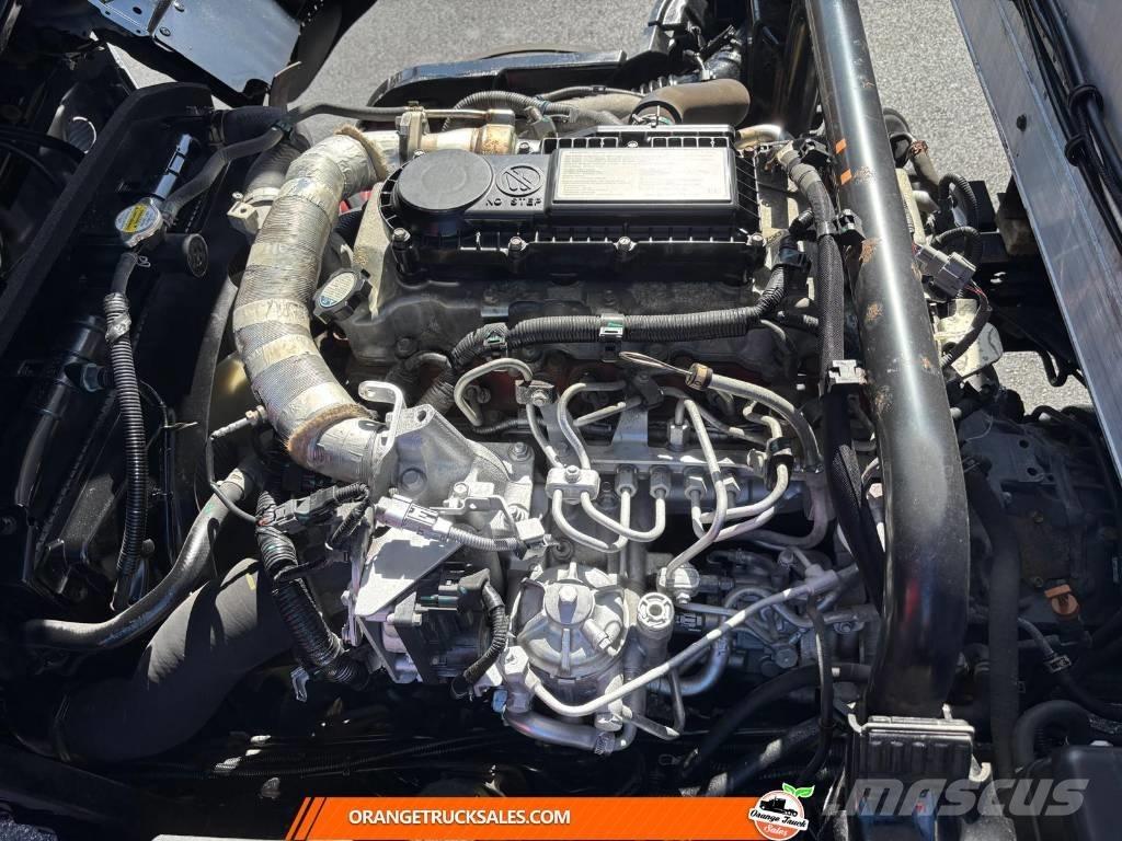 Hino 195 Camion a temperatura controllata