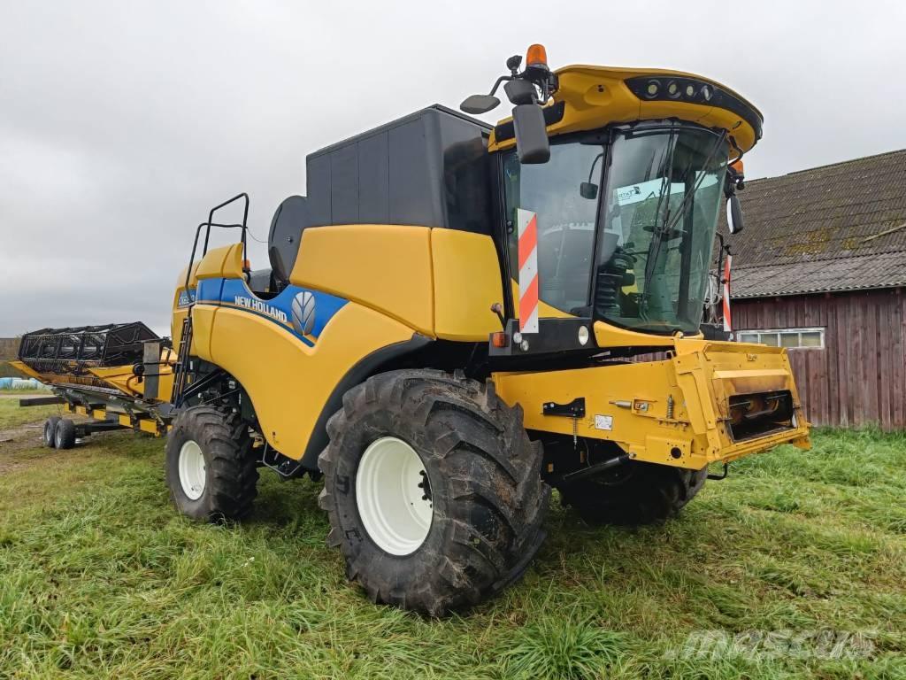 New Holland CX6.80 Mietitrebbiatrici
