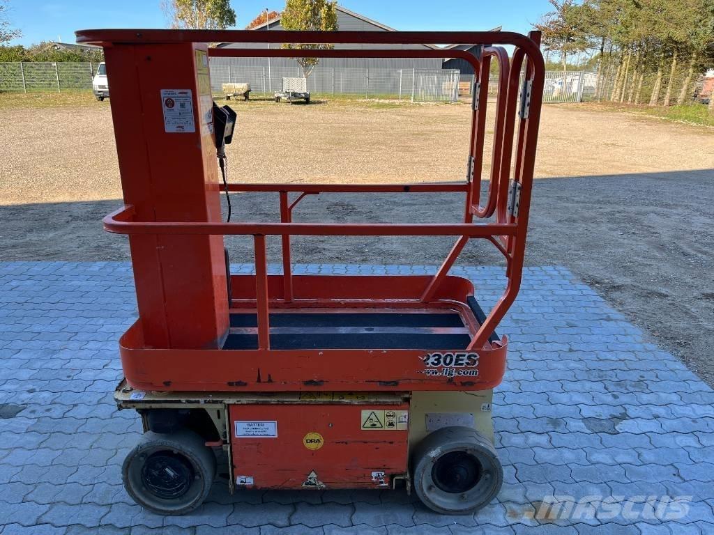 JLG 1230 ES Sollevatori verticali