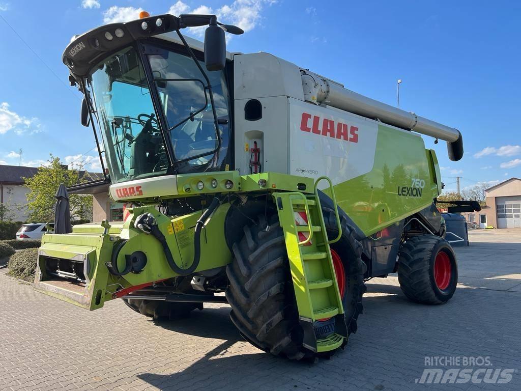 CLAAS Lexion 760 Mietitrebbiatrici
