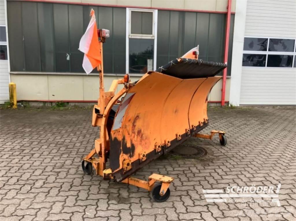 Unimog U 400 Camion altro