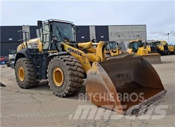 Komatsu WA475-10E0 Pale gommate