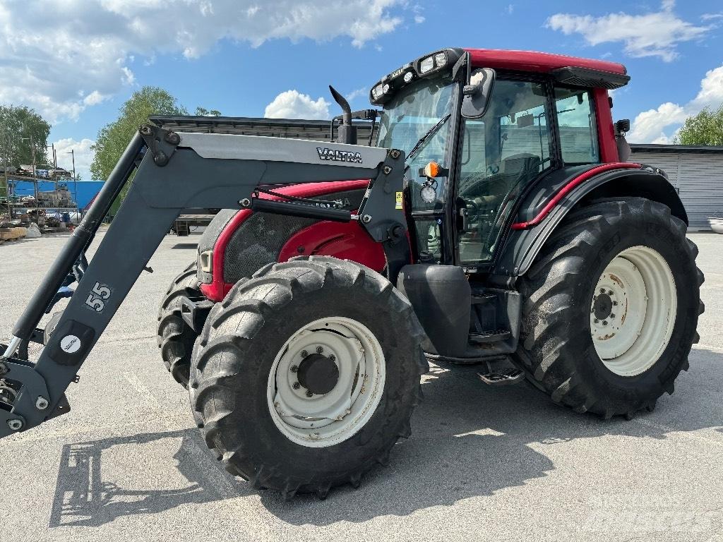 Valtra N141 Advance Trattori