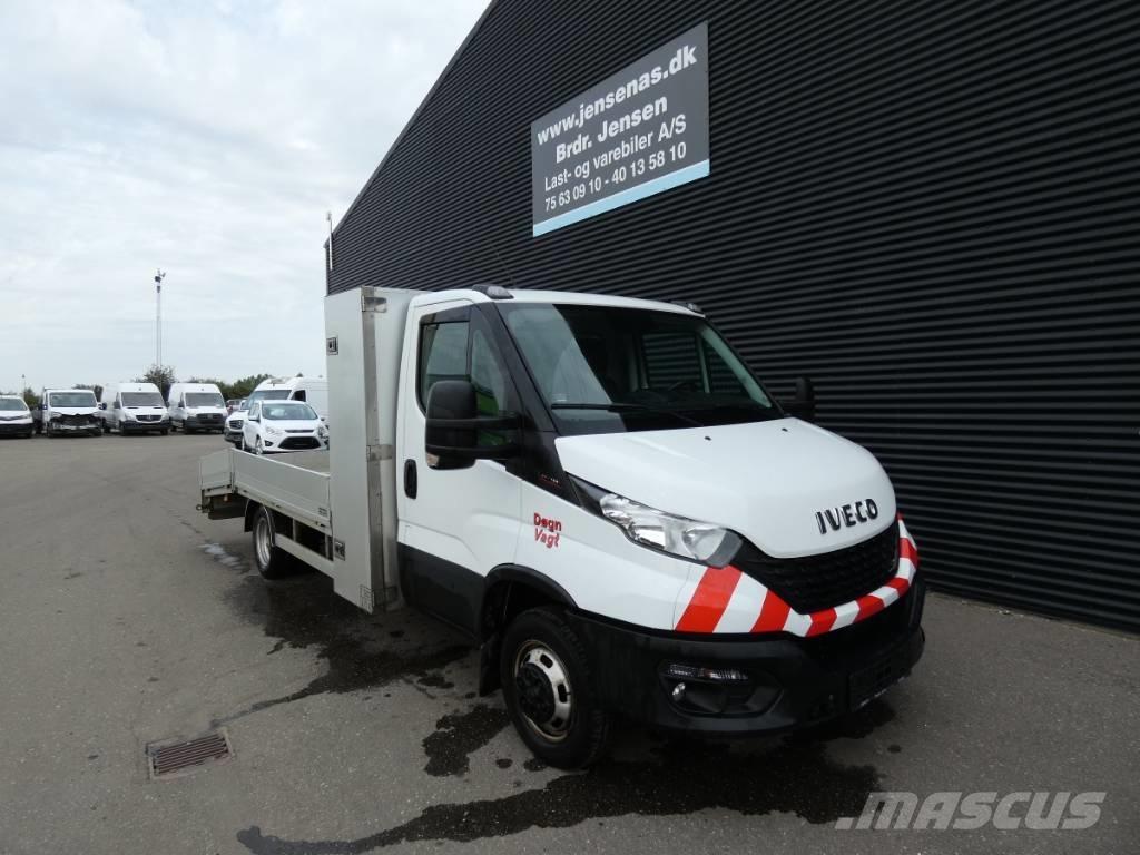 Iveco 50C 18 Camion con sponde ribaltabili