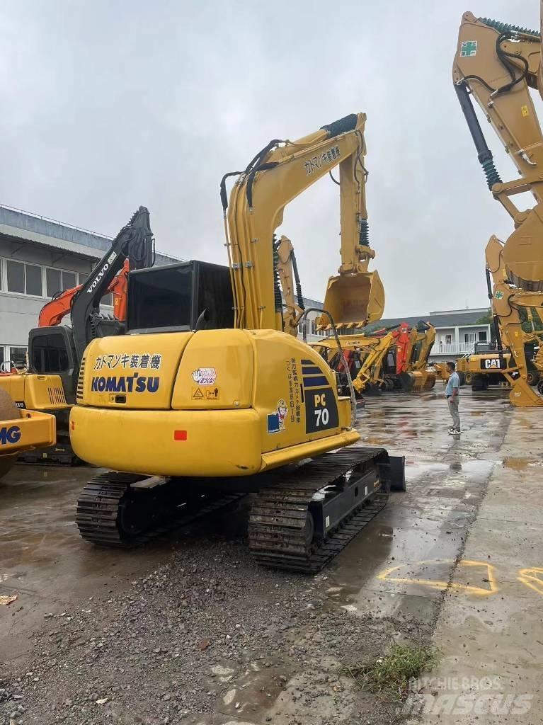 Komatsu PC 70 Miniescavatori
