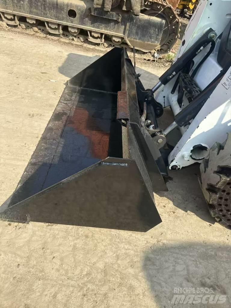 Bobcat S 550 Mini Pale Gommate