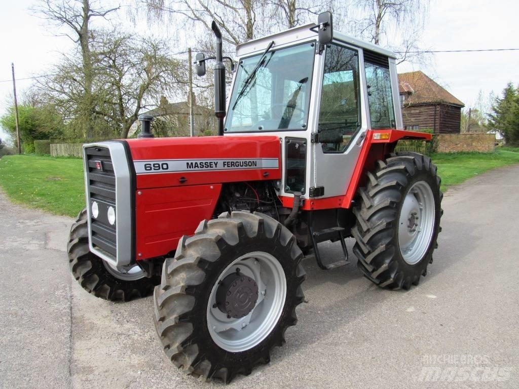 Massey Ferguson 690 Trattori