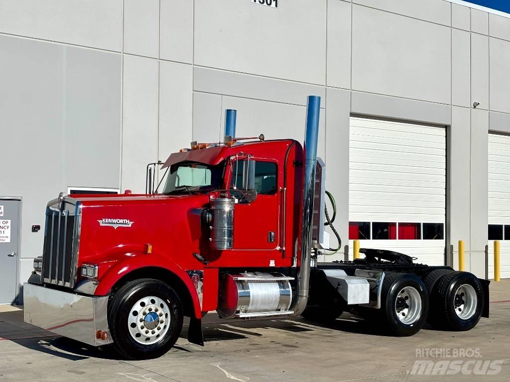 Kenworth W 900 Motrici e Trattori Stradali