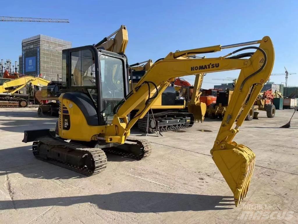 Komatsu PC 35 Miniescavatori