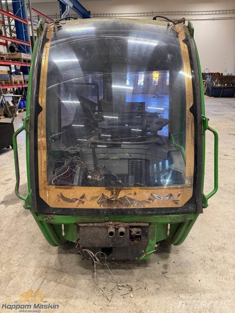 John Deere 1270E Cabine e interni