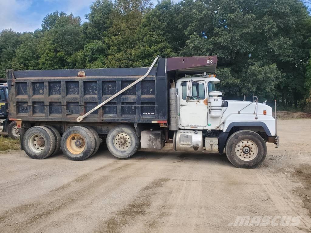 Mack RD 688 S Camion ribaltabili