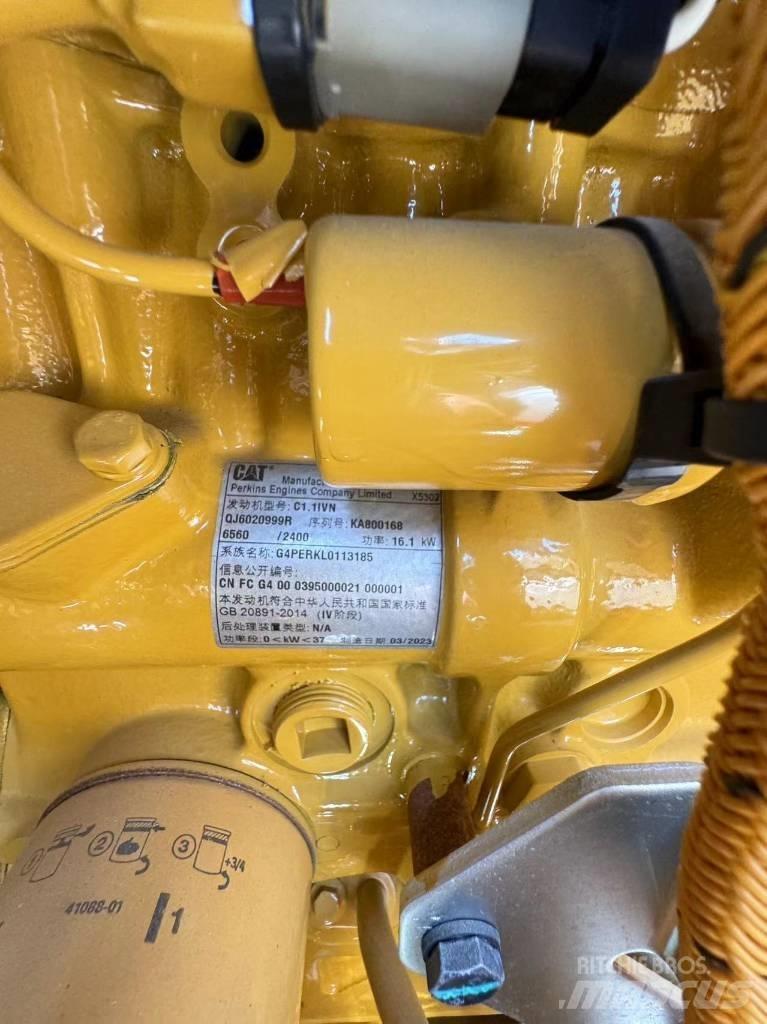 CAT 302 Miniescavatori
