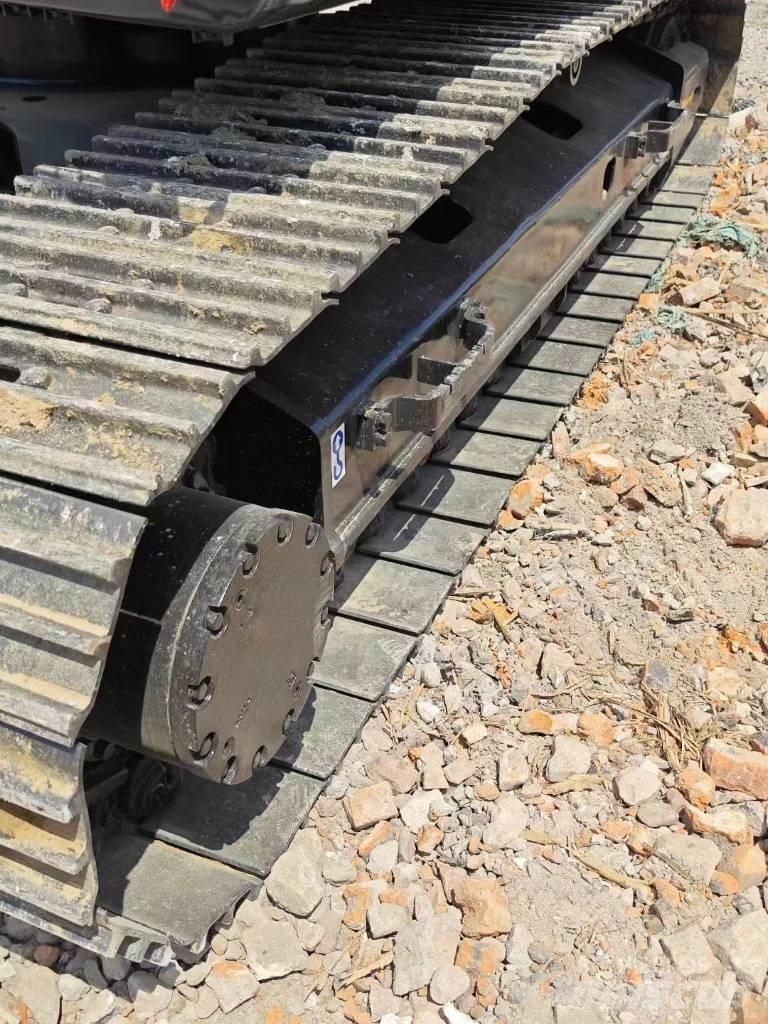 Hitachi ZX200 Escavatori cingolati