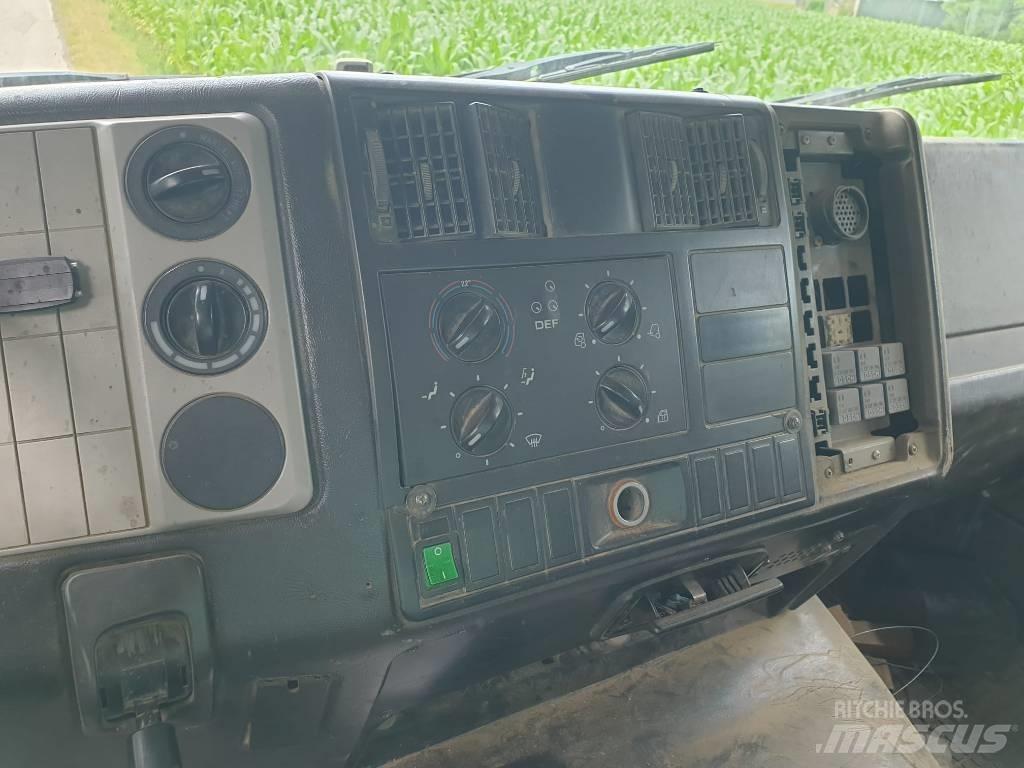 MAN 33.403 Camion ribaltabili