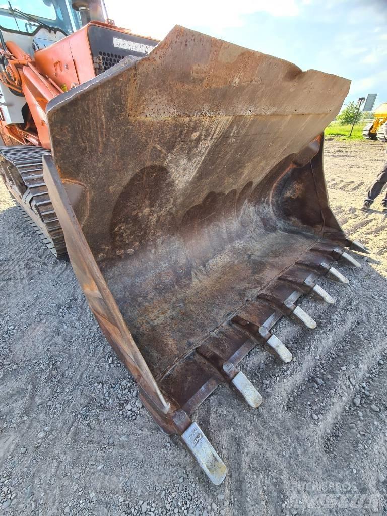 Fiat-Hitachi FL175 Pale cingolate
