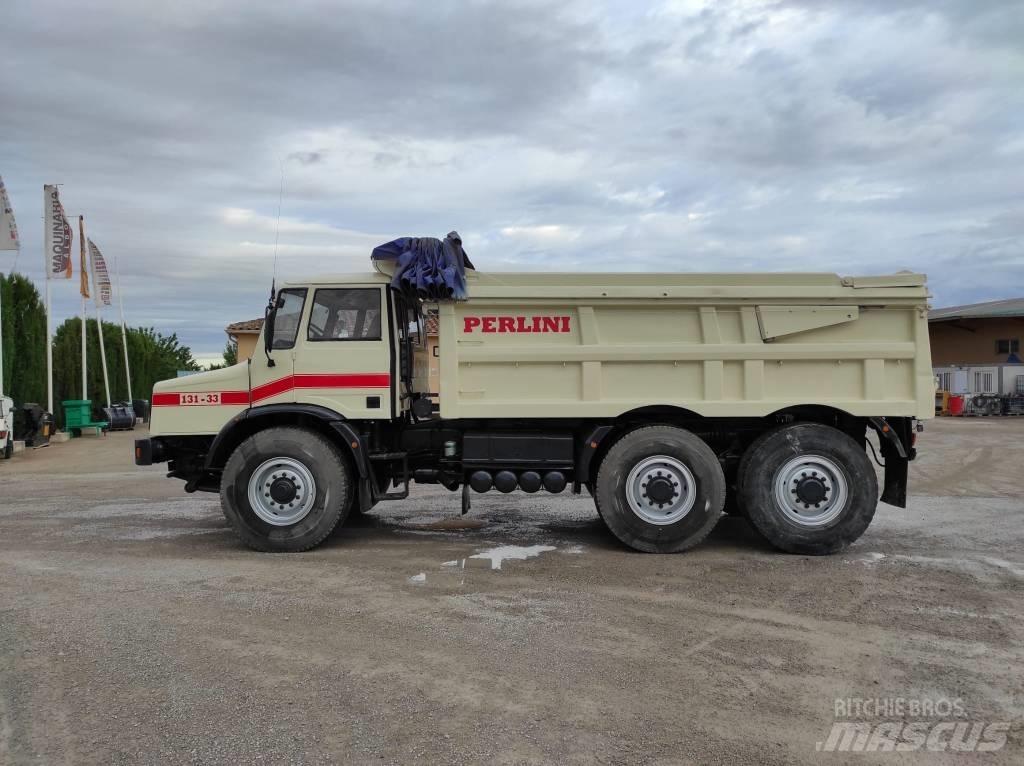 Perlini 131.33D2/C2 Camion altro