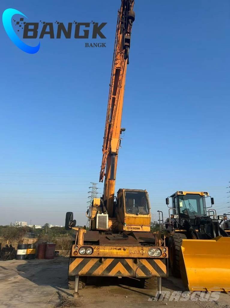 Kato KR 25 H Gru per terreni difficili