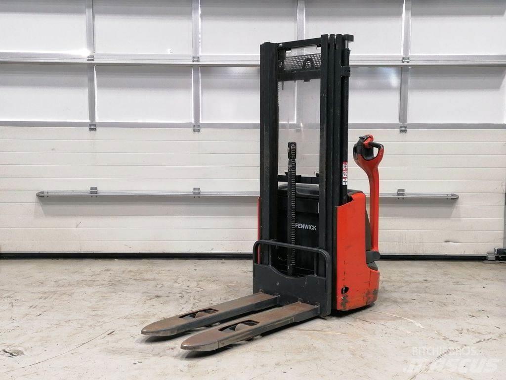 Linde L10 Transpallet uomo a terra
